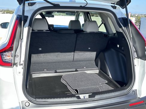 Used 2026 Honda CR-V EX image 12