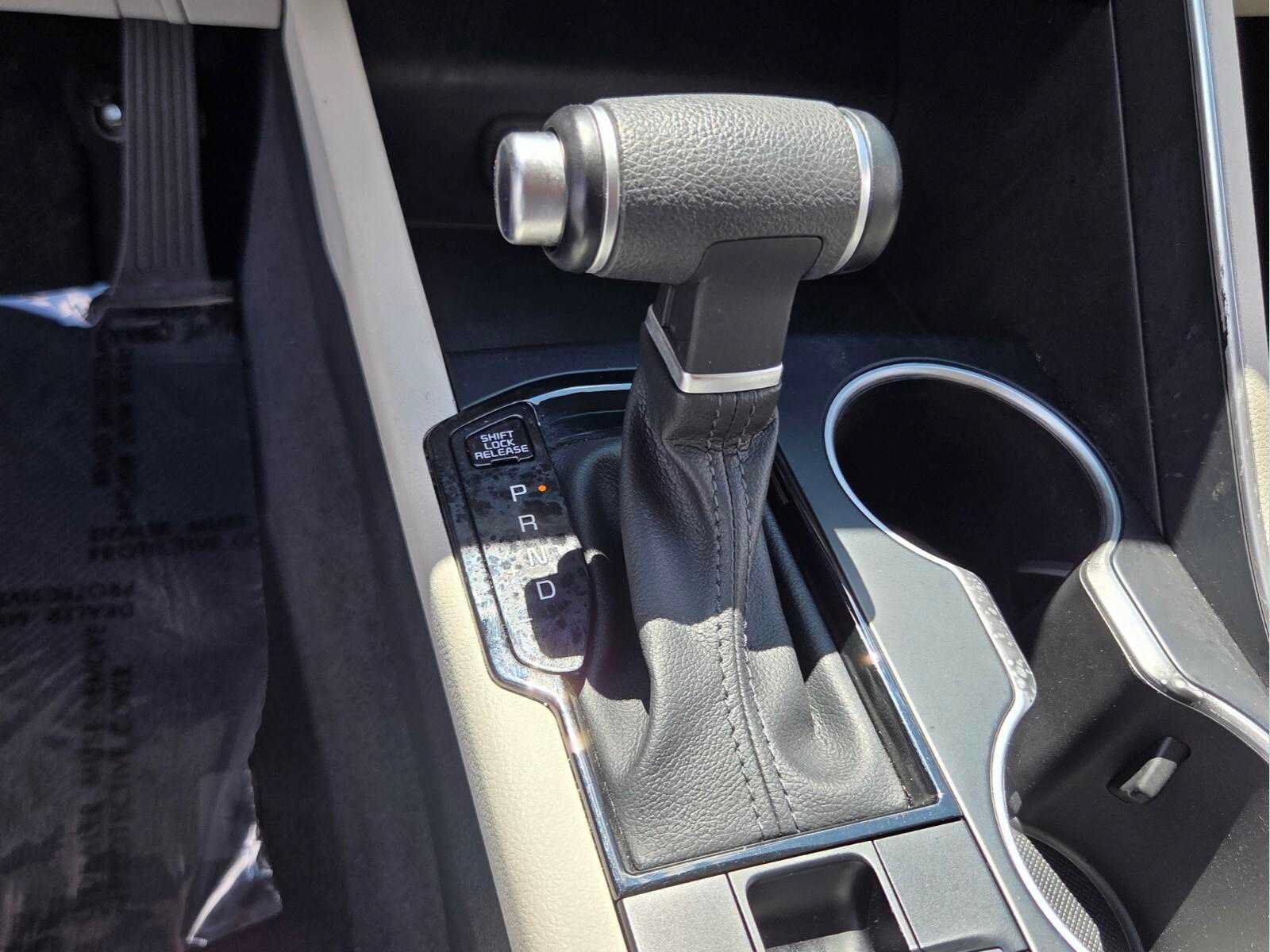 Used 2022 Kia K5 LXS FWD image 24