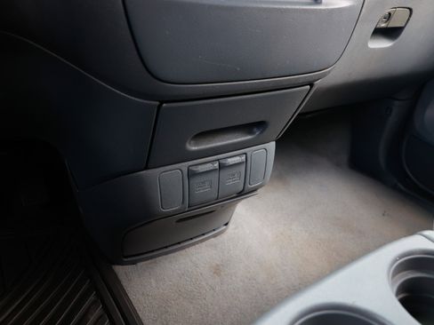 Used 2005 Honda Odyssey LX image 38