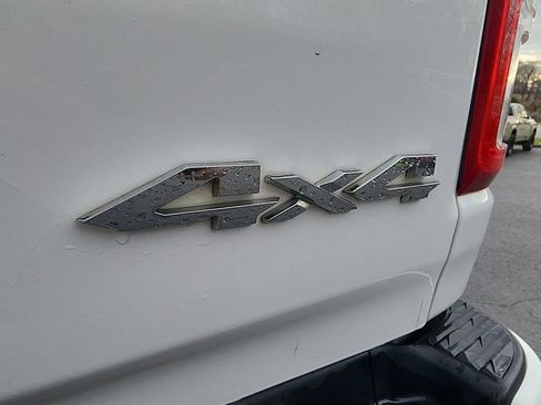 Used 2019 RAM 1500 Big Horn image 24