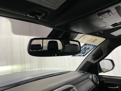 Certified 2020 Toyota Tacoma Limited image 22