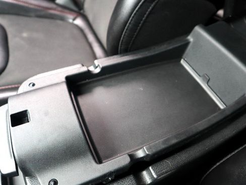 Used 2019 Jeep Cherokee Trailhawk image 86