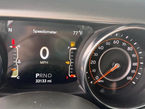 Used 2021 Jeep Wrangler Unlimited Sahara AWD/4WD image 27