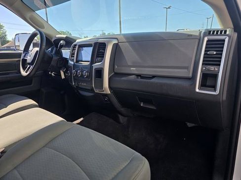 Used 2017 RAM 2500 SLT AWD/4WD image 27
