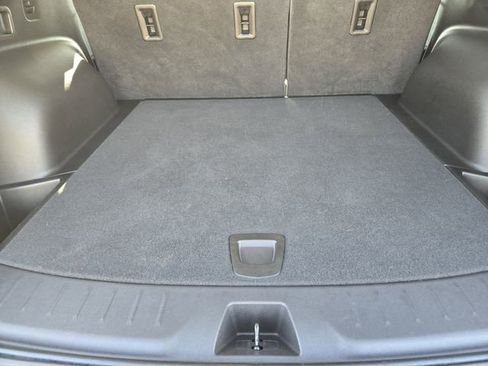 Used 2021 Chevrolet Blazer LT image 31