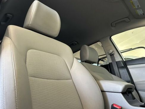 Used 2020 Hyundai Tucson Value FWD image 14