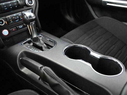 Used 2016 Ford Mustang GT RWD image 28