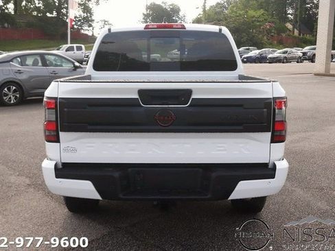 New 2025 Nissan Frontier PRO-4X w/ Pro Convenience Package image 6