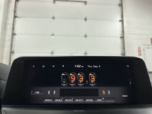 Used 2022 Kia Telluride S AWD/4WD image 28