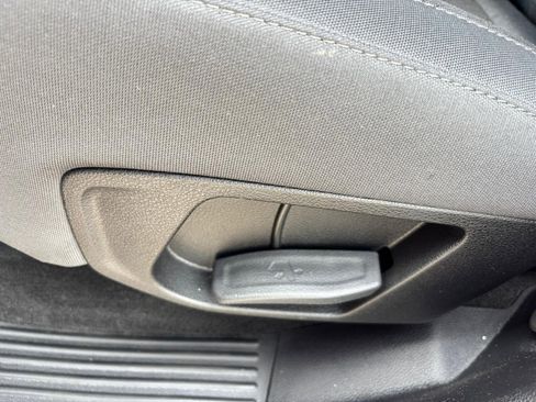 Used 2019 Hyundai Santa Fe SEL image 31