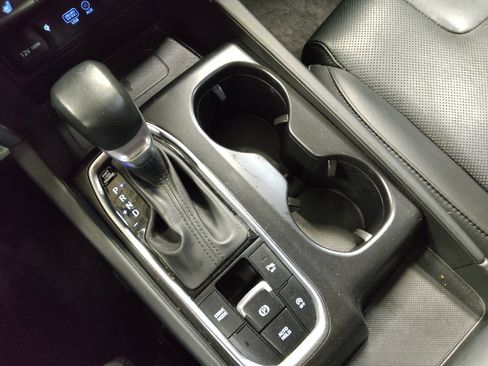 Used 2020 Hyundai Santa Fe SEL w/ Convenience + Premium Package image 26