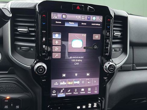 New 2026 RAM 2500 Big Horn AWD/4WD image 28