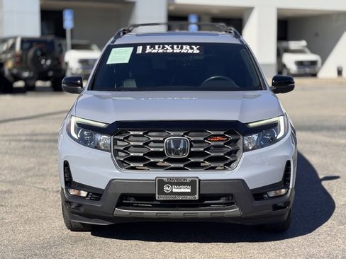 Used 2022 Honda Passport TrailSport image 6