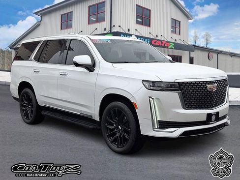 Used 2024 Cadillac Escalade Premium Luxury w/ Performance Package image 1