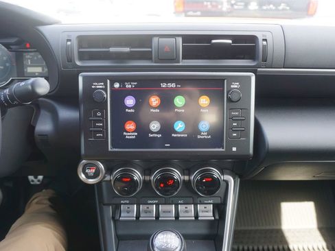 Certified 2024 Toyota GR86 Premium image 9