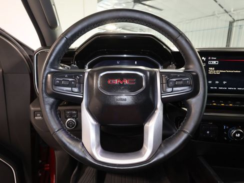 Used 2023 GMC Sierra 1500 SLT w/ SLT Premium Plus Package AWD/4WD image 10