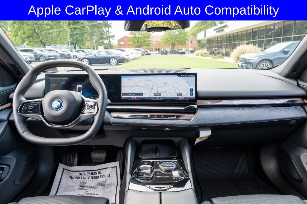 Used 2024 BMW i5 eDrive40i w/ M Sport Package RWD image 17