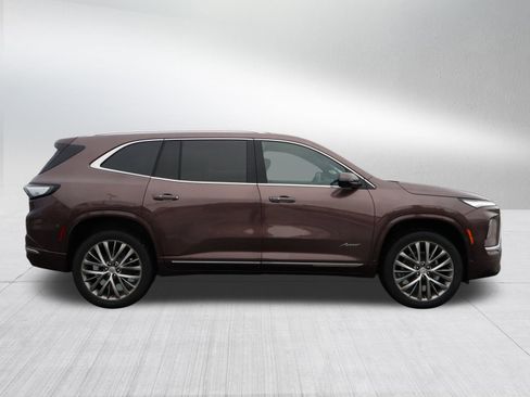 New 2026 Buick Enclave Avenir w/ Super Cruise Package image 8