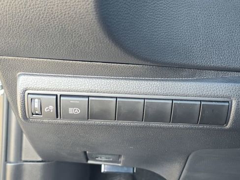 Used 2025 Toyota Corolla LE FWD image 26
