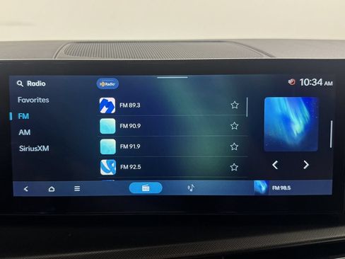 Used 2025 Hyundai Santa Fe SEL FWD image 12