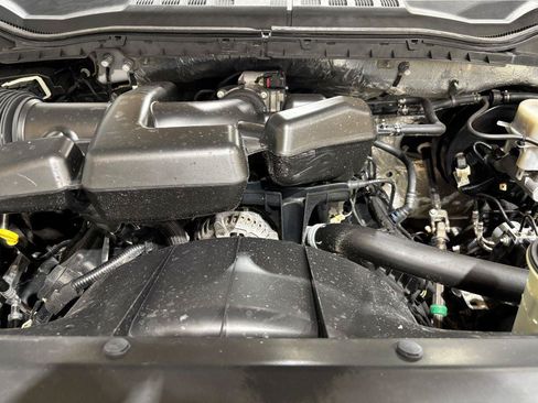 Used 2019 Ford F250 XL w/ Power Equipment Group AWD/4WD image 24