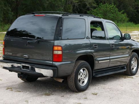 Used 2002 Chevrolet Tahoe LT RWD image 11
