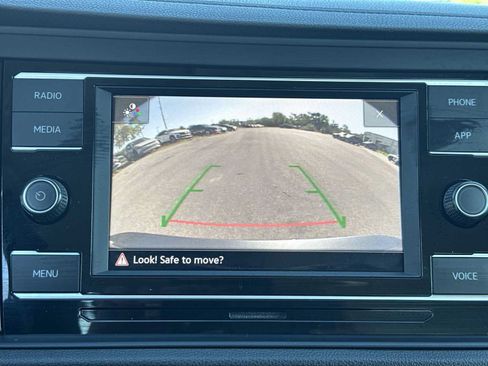 Used 2024 Volkswagen Jetta S FWD image 31