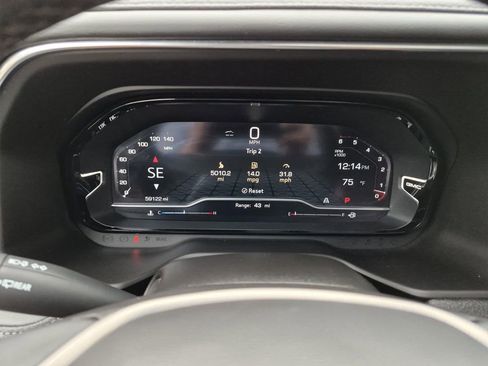 Used 2023 GMC Yukon Denali RWD image 28