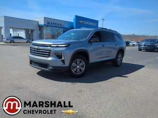 Used 2025 Chevrolet Traverse LT video 1