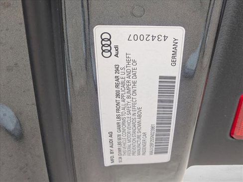 Used 2025 Audi A7 3.0T Prestige image 24