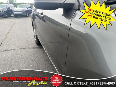 Used 2018 Ford Explorer XLT image 20