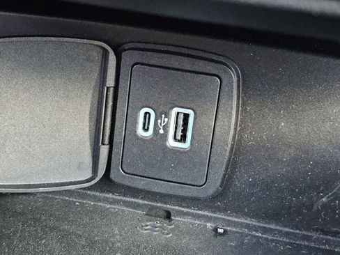 Used 2023 Ford Bronco Wildtrak AWD/4WD image 17