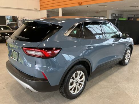 Used 2023 Ford Escape Active w/ Tech Pack #1 image 5