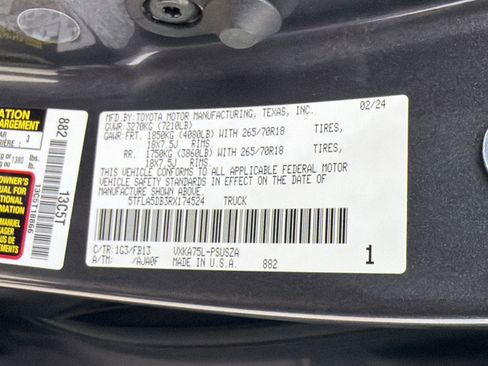 Used 2024 Toyota Tundra SR5 AWD/4WD image 18