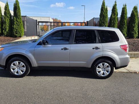 Used 2009 Subaru Forester 2.5X AWD/4WD image 8