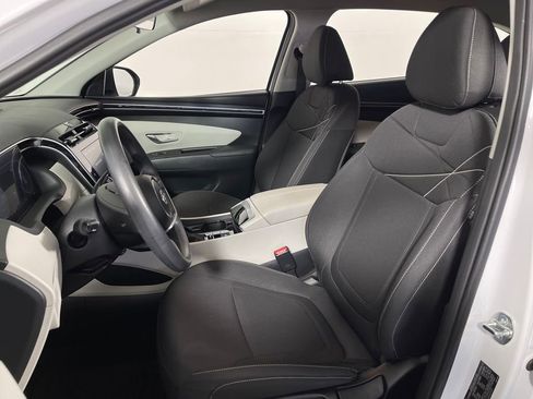 Used 2024 Hyundai Tucson SE image 10