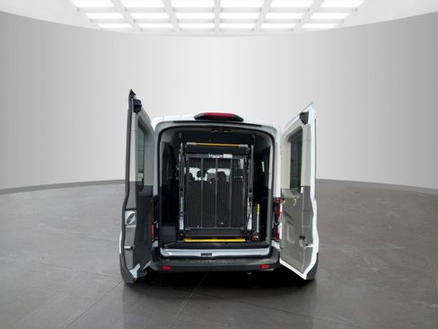 Used 2025 Ford Transit 350 XL image 4