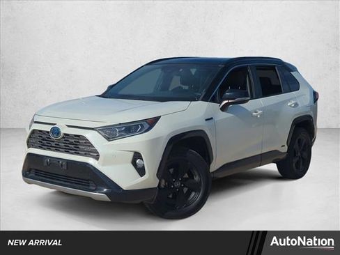 Used 2021 Toyota RAV4 XSE image 1