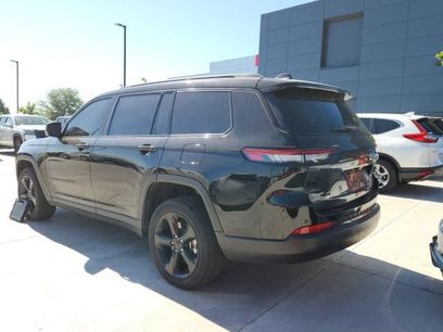 Used 2023 Jeep Grand Cherokee L Laredo