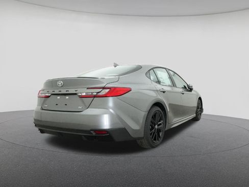 New 2026 Toyota Camry SE image 24