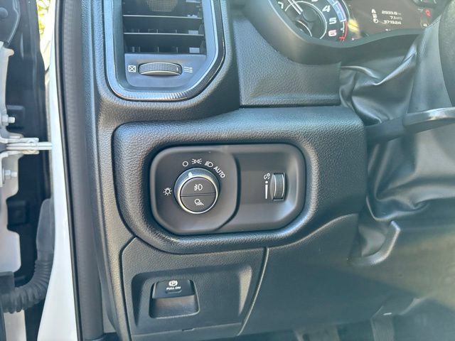 Used 2022 RAM 1500 TRX AWD/4WD image 17