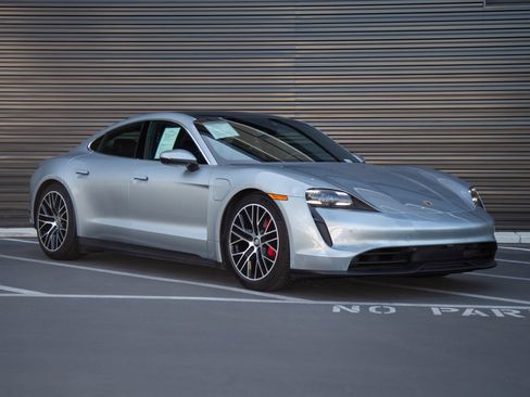 Certified 2021 Porsche Taycan 4S AWD/4WD image 9