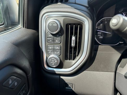 Used 2021 GMC Sierra 1500 SLT w/ SLT Premium Plus Package AWD/4WD image 27
