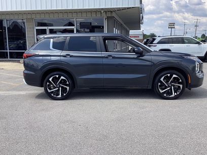 Used 2024 Mitsubishi Outlander SE