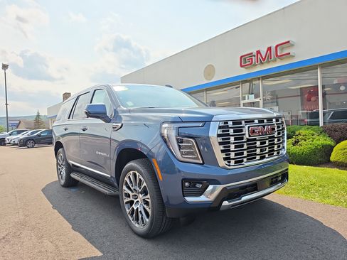 New 2026 GMC Yukon Denali w/ Advanced Technology Package AWD/4WD image 1