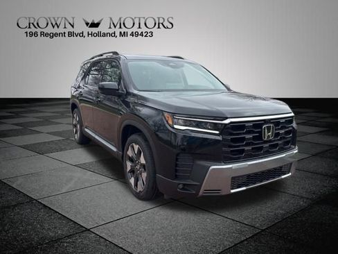 New 2026 Honda Pilot Touring image 1