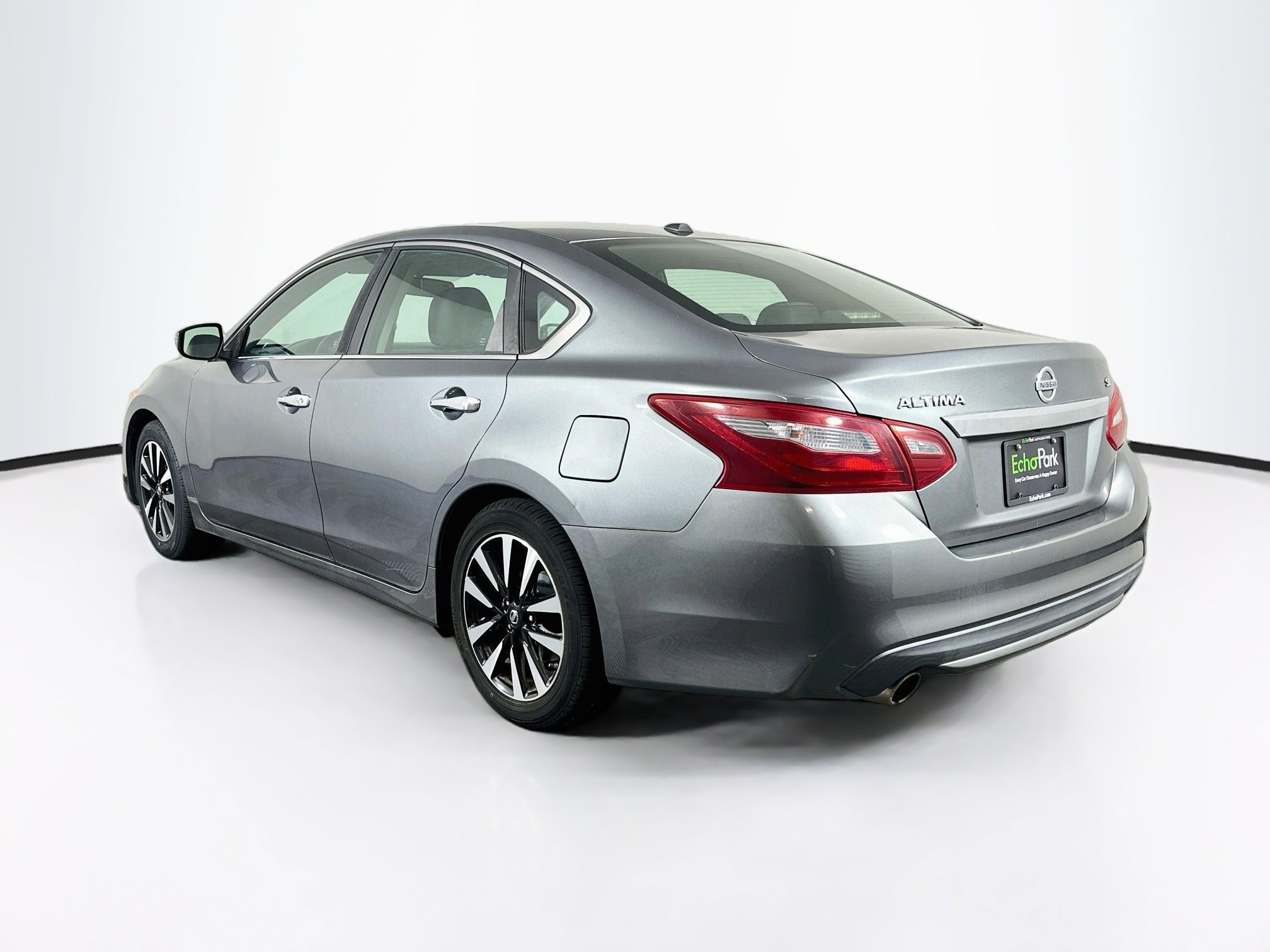 Used 2018 Nissan Altima 2.5 SL FWD image 5