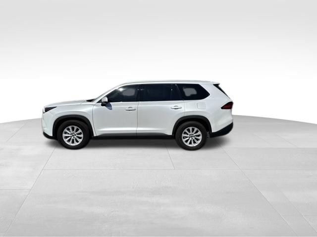 Used 2024 Toyota Grand Highlander AWD image 10