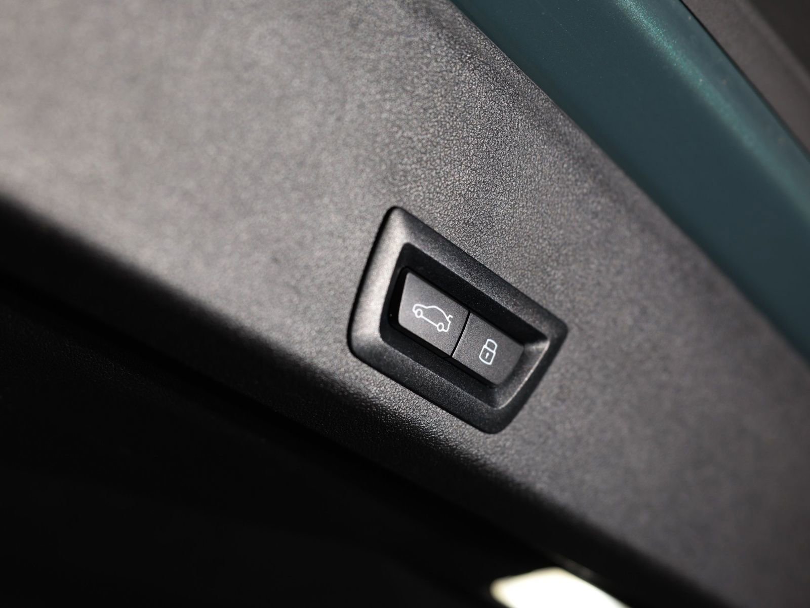Used 2025 BMW XM AWD/4WD image 30