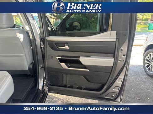 Used 2024 Toyota Tundra Limited image 17